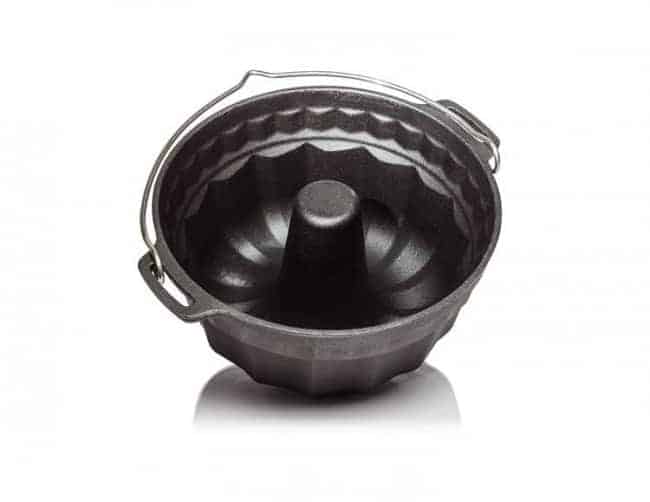 Petromax Ring Cake Pan with Tarte Lid By PetroMax